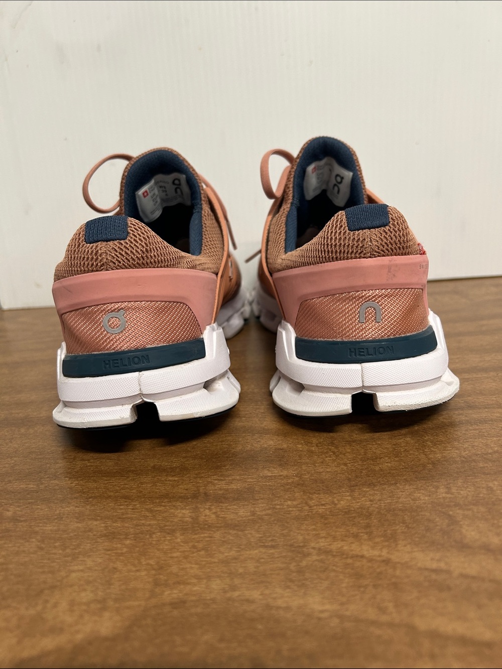 On Cloudswift Women’s Size 8 Running Sneakers Dusty Rose Blush Pink Trainers
Y - Picture 6 of 16